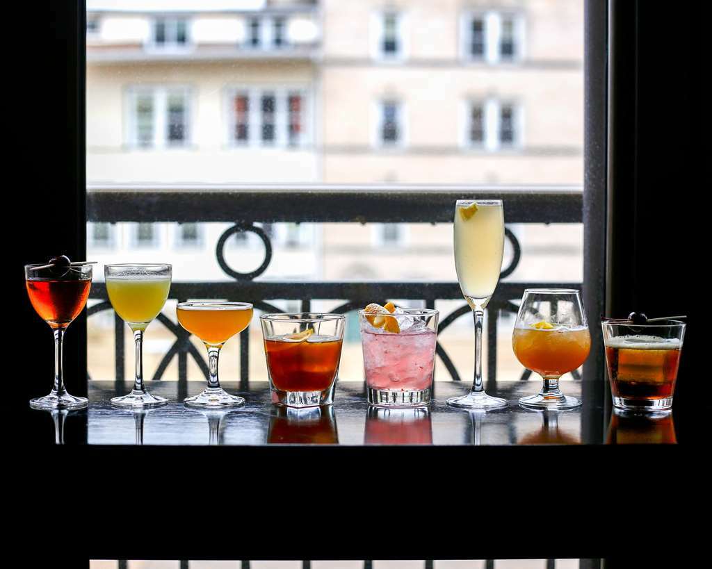 The Edgewater Hotell Madison Restaurant bilde